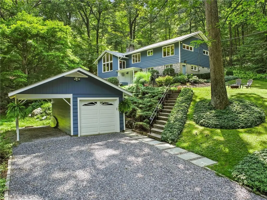 38 The Glen Katonah NY 10536