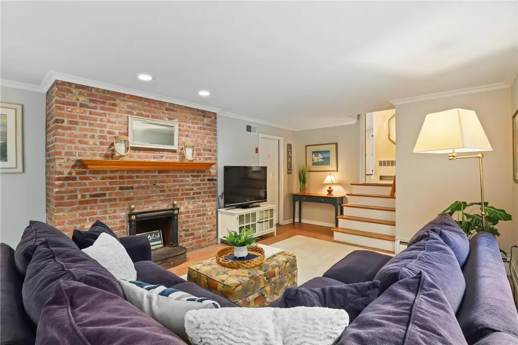 38 The Glen Katonah NY 10536