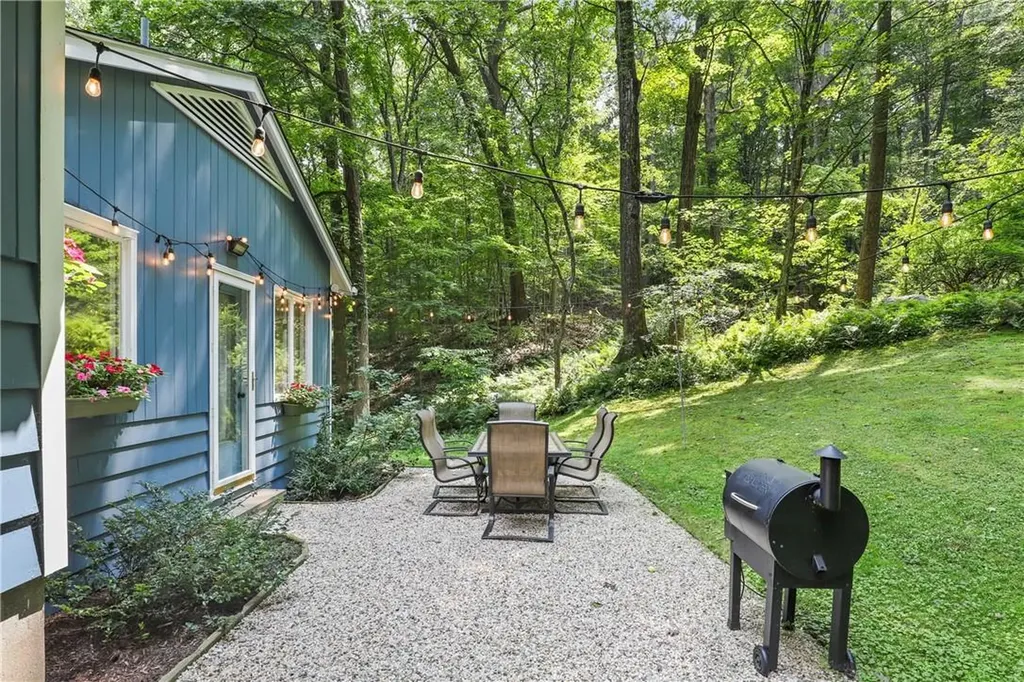 38 The Glen Katonah NY 10536