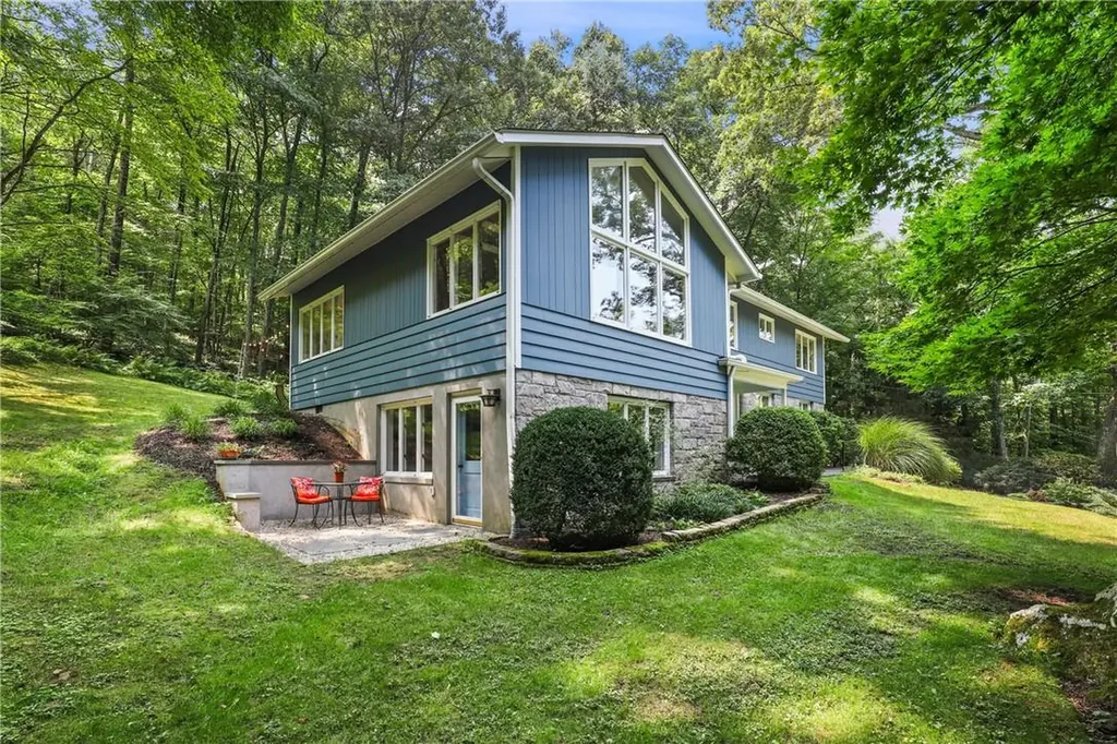 38 The Glen Katonah NY 10536