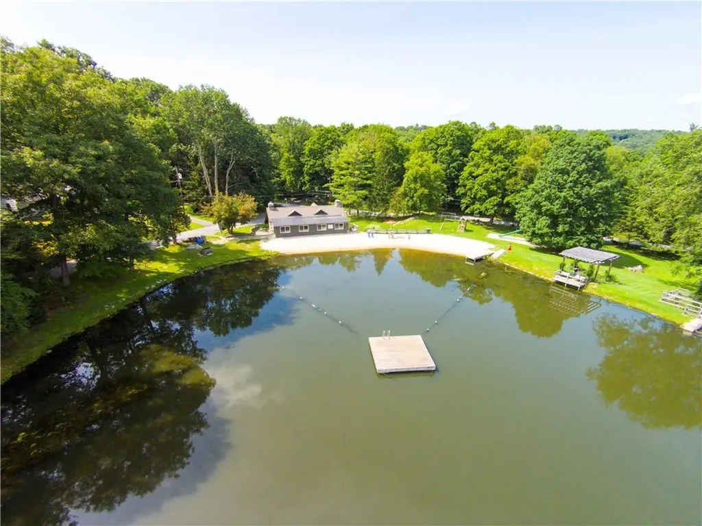38 The Glen Katonah NY 10536