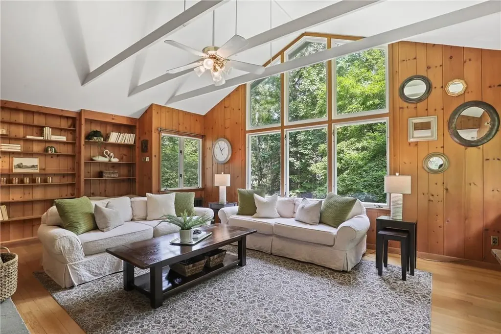 38 The Glen Katonah NY 10536