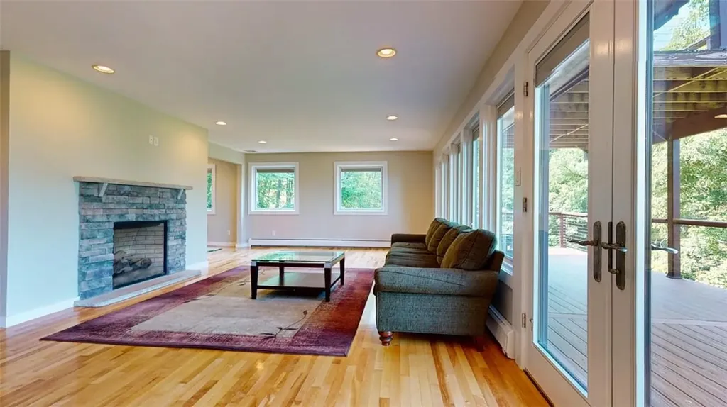 65 Mine Hill Road Cornwall NY 12518