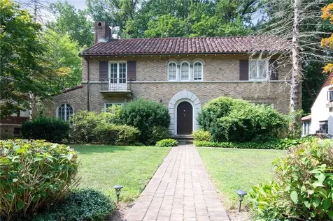 76 Parkway East Mount Vernon NY 10552