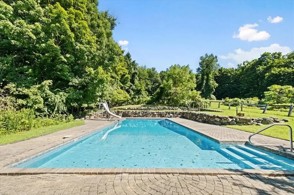15 Inningwood Road Ossining NY 10562