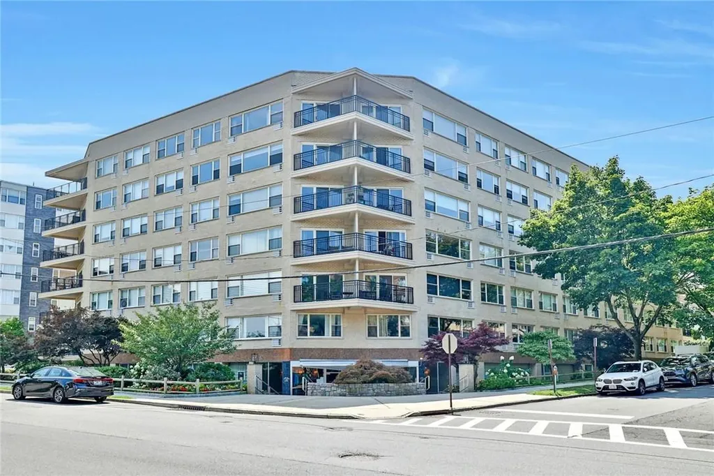 12 Old Mamaroneck Road White Plains NY 10605