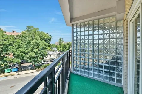 12 Old Mamaroneck Road White Plains NY 10605