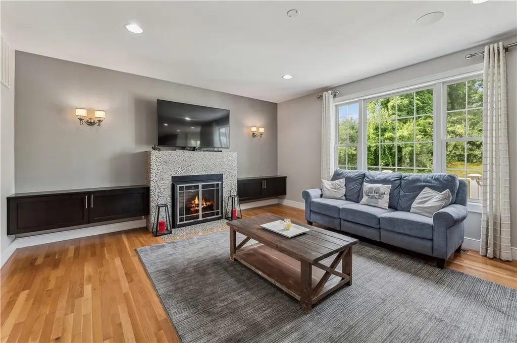 28 Stonehollow Drive Brewster NY 10509