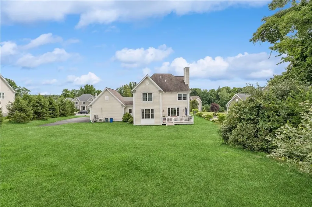 28 Stonehollow Drive Brewster NY 10509