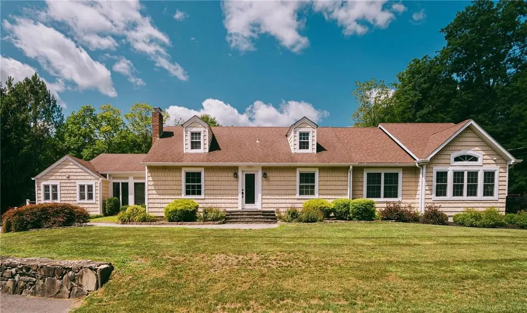48 Willow Lane New Windsor NY 12553