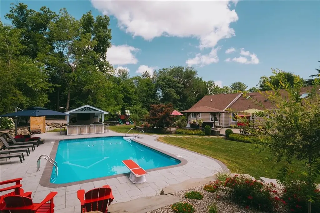 48 Willow Lane New Windsor NY 12553