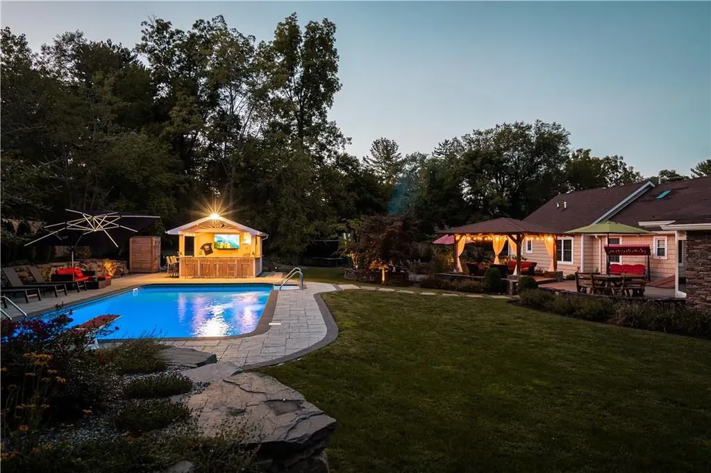 48 Willow Lane New Windsor NY 12553