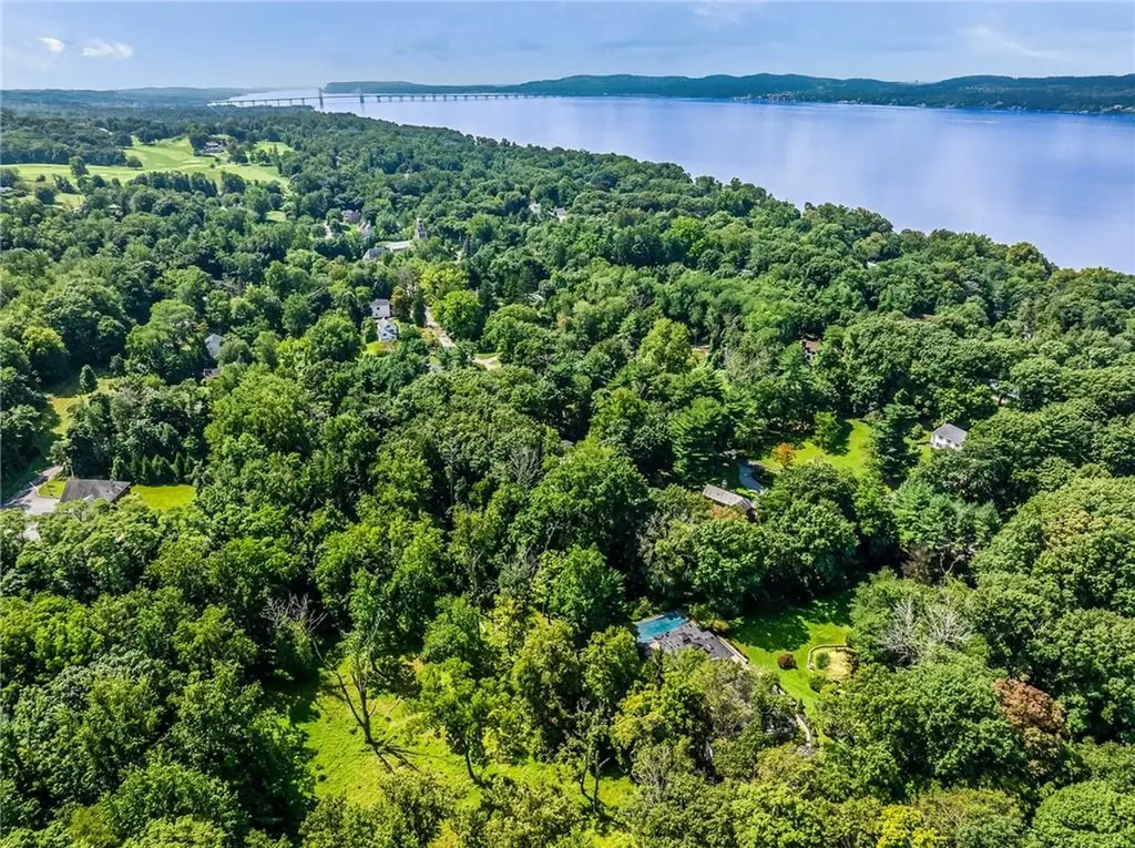 123 Marlborough Road Briarcliff Manor NY 10510