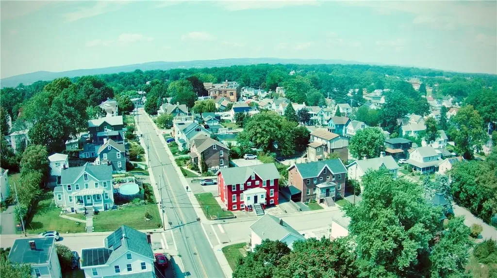 28-30 Davis Street Beacon NY 12508