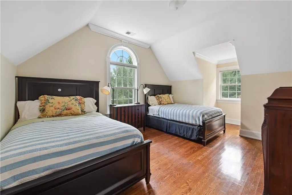 266 Salem Road Pound Ridge NY 10576