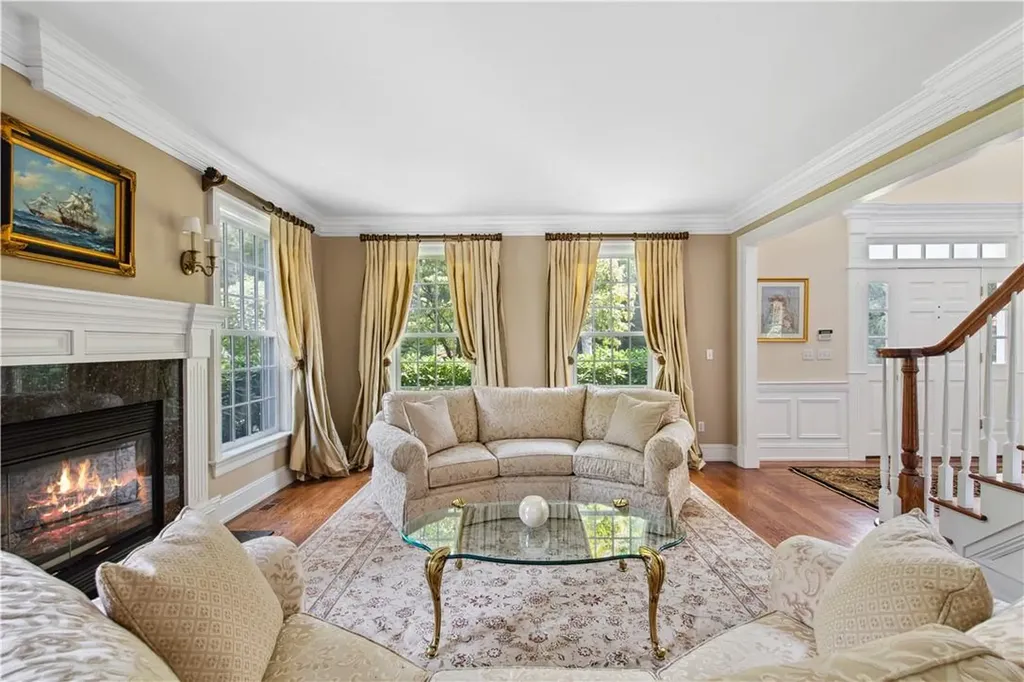 266 Salem Road Pound Ridge NY 10576