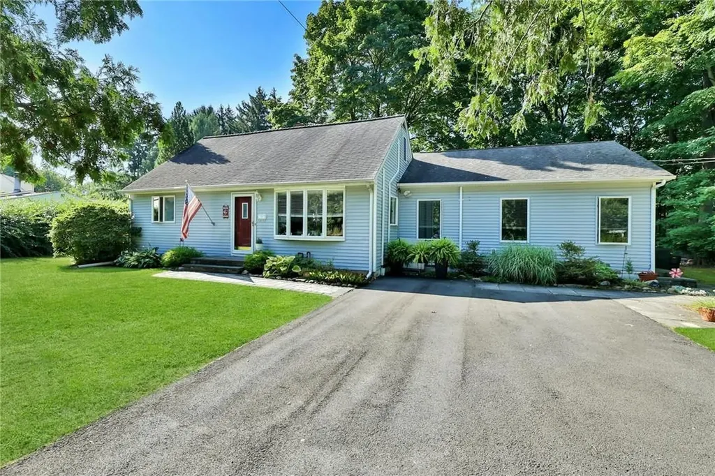 7 James Drive Nanuet NY 10954