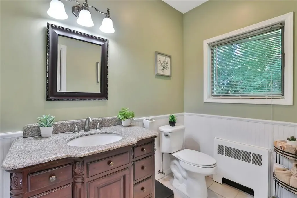 7 James Drive Nanuet NY 10954