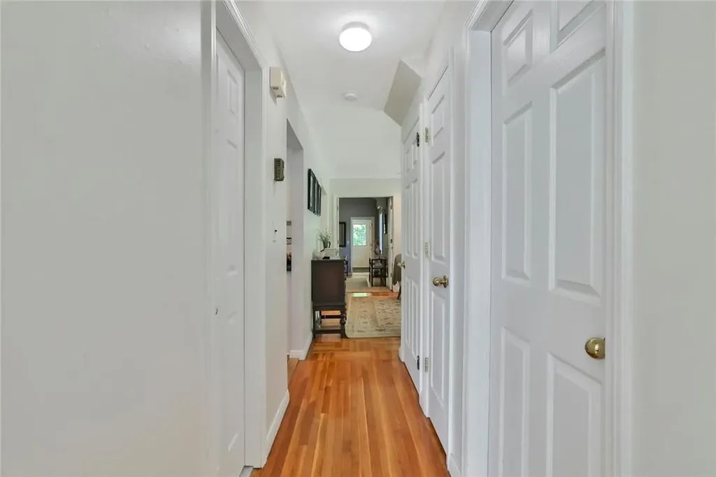 7 James Drive Nanuet NY 10954