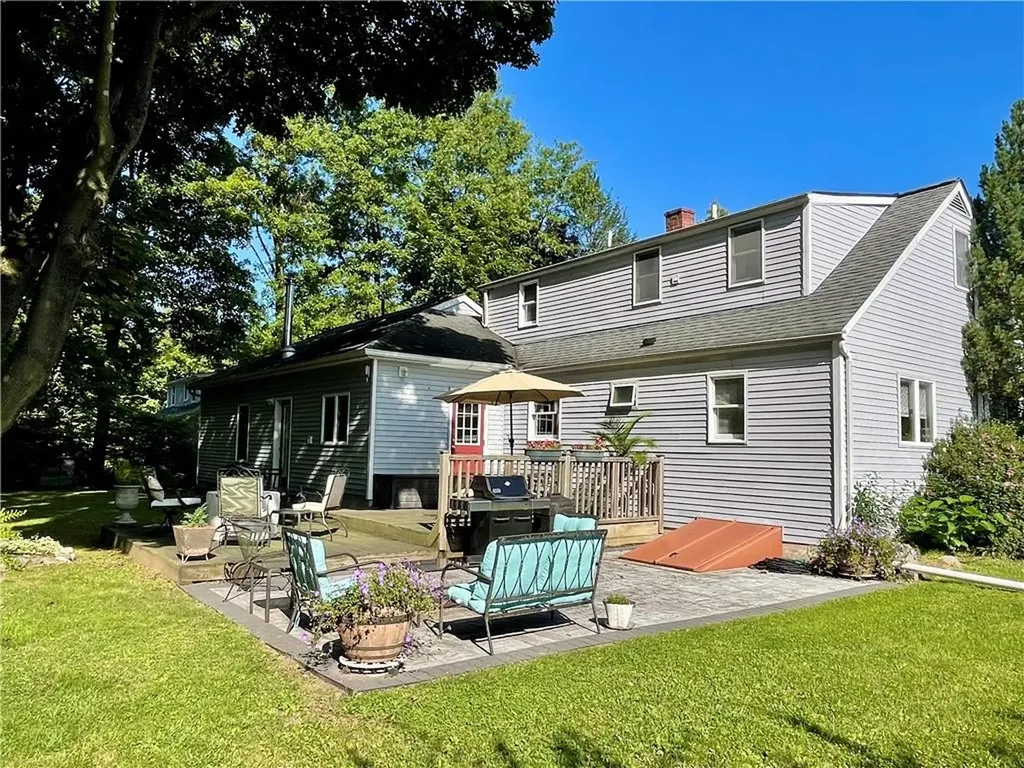 7 James Drive Nanuet NY 10954