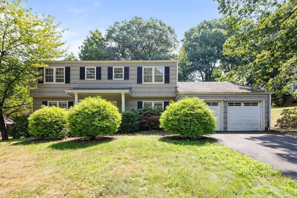 12 Burlington Avenue Suffern NY 10901