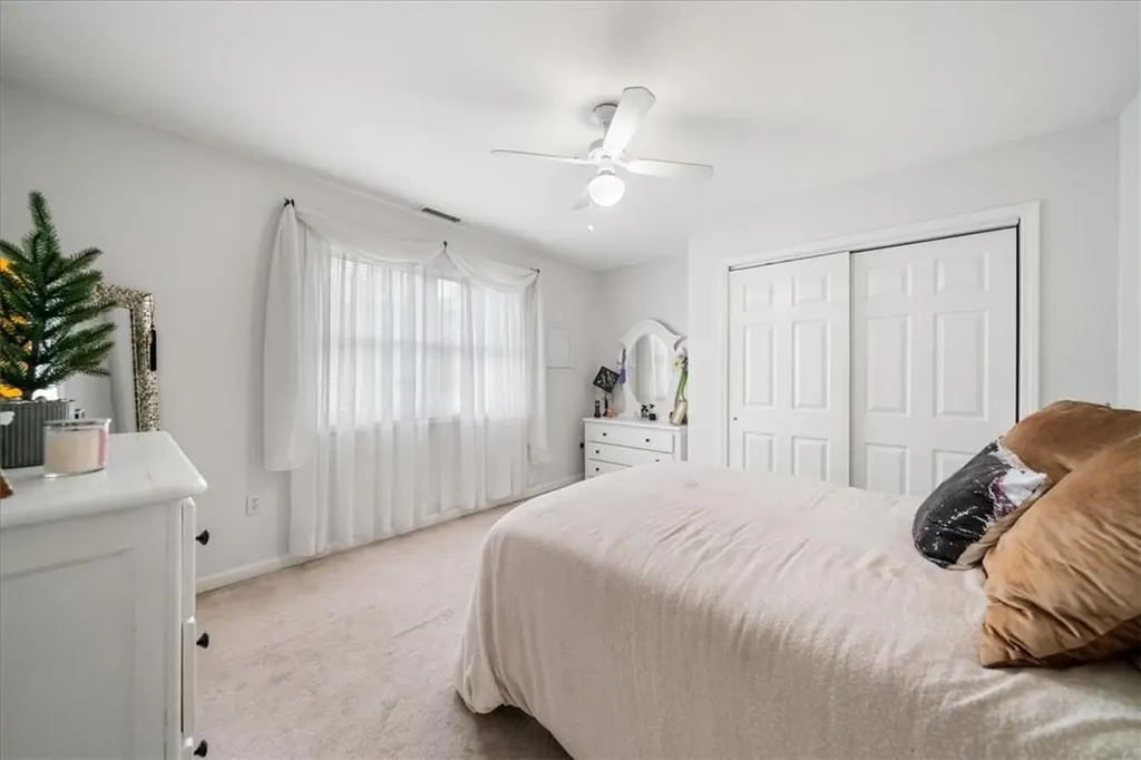 423 Jackson Avenue New Windsor NY 12553