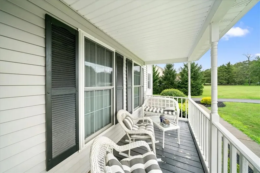 423 Jackson Avenue New Windsor NY 12553