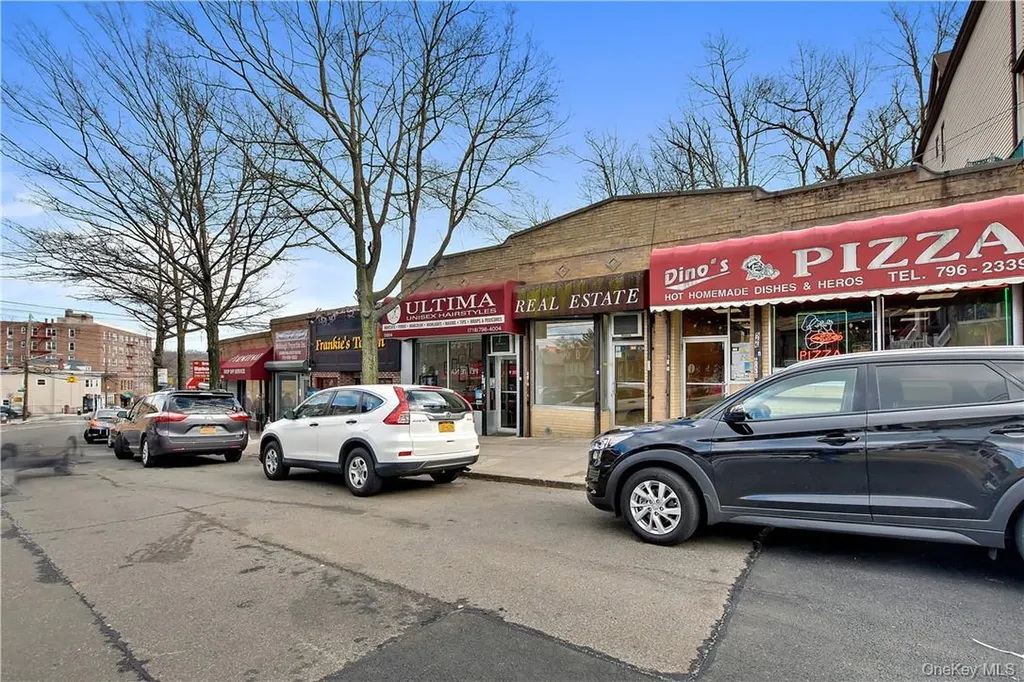 5662 Mosholu Avenue Bronx NY 10471