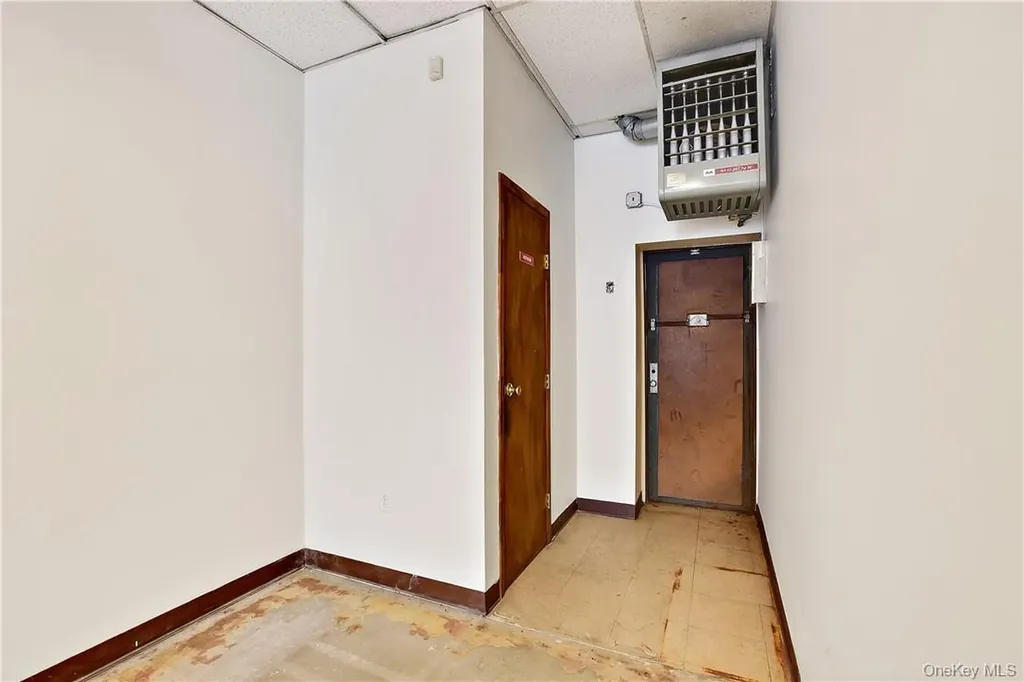 5662 Mosholu Avenue Bronx NY 10471