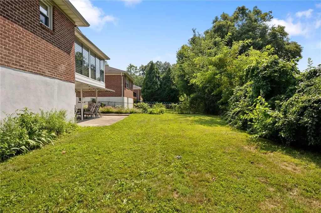 45 Algonquin Road Yonkers NY 10710