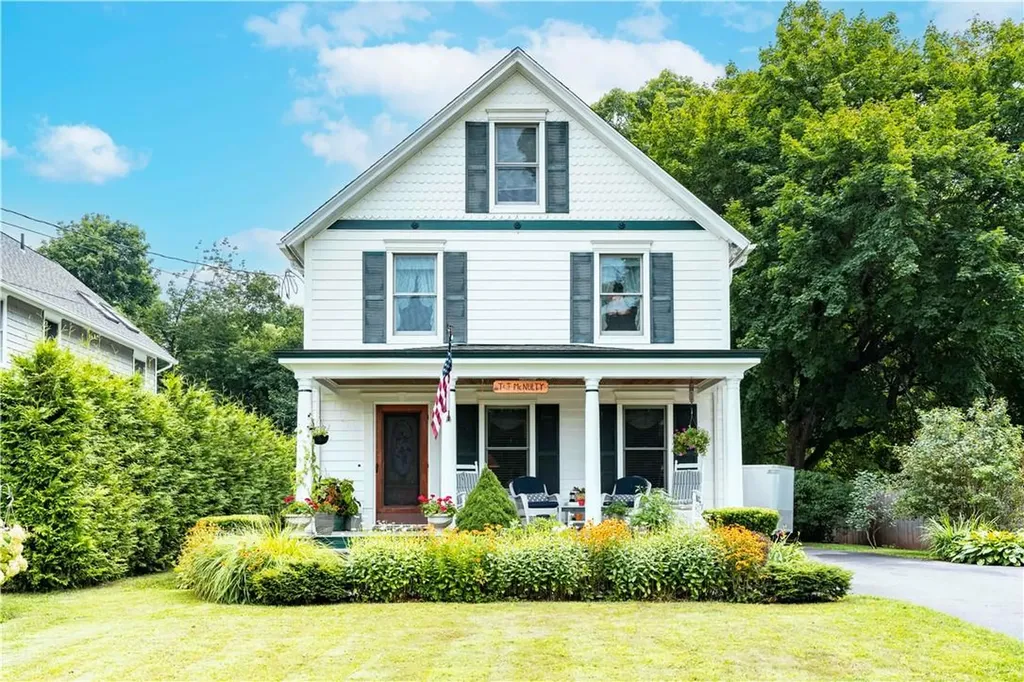 78 South Street Patterson NY 12563