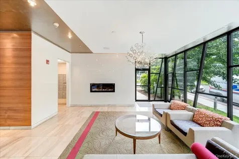 10 Dekalb Avenue White Plains NY 10605