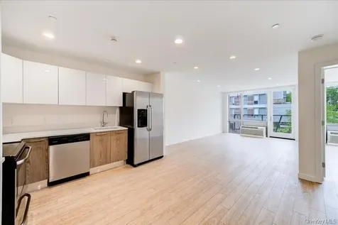 10 Dekalb Avenue White Plains NY 10605