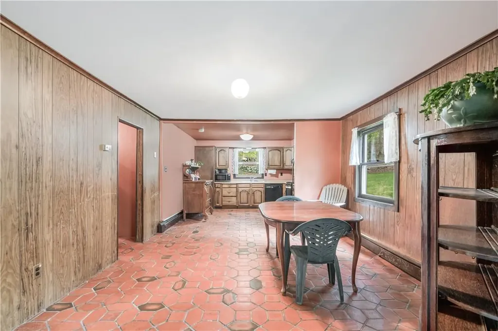 2 Rush Drive Putnam Valley NY 10579