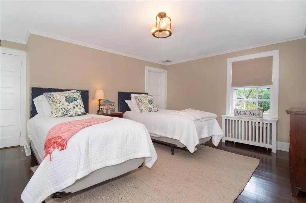 69 Young Avenue Pelham NY 10803