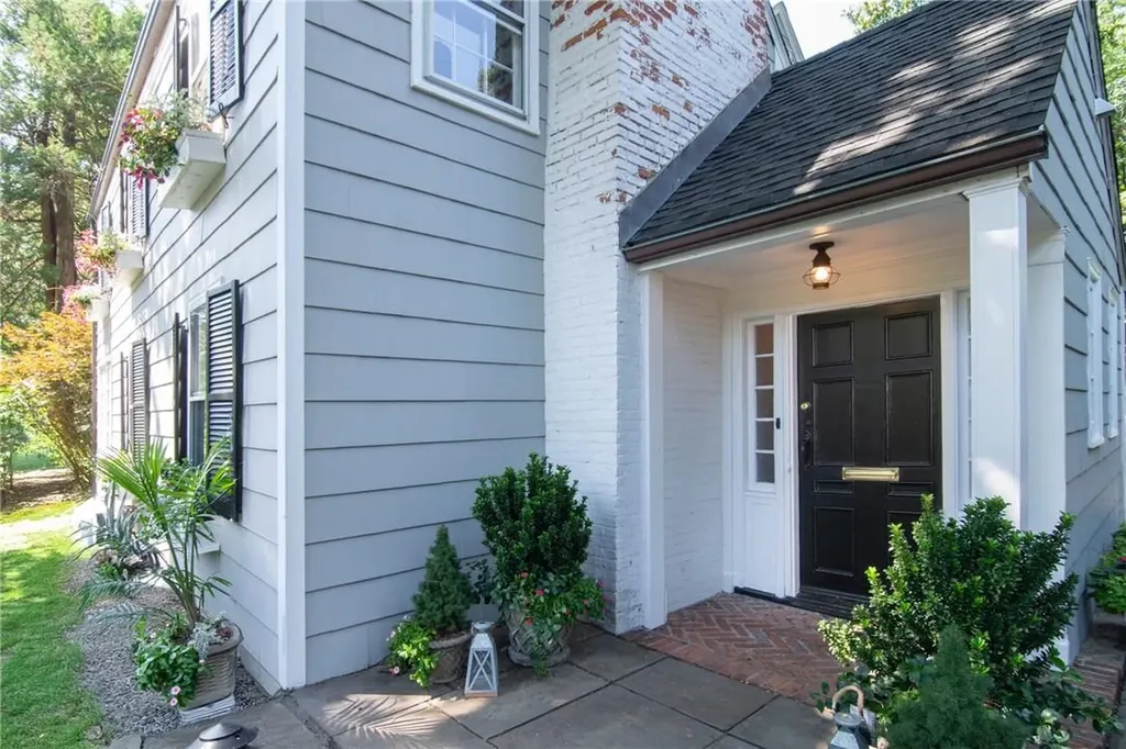 69 Young Avenue Pelham NY 10803