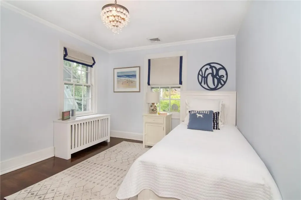 69 Young Avenue Pelham NY 10803