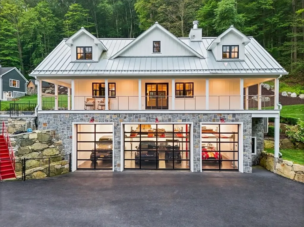25 Red Oak Lane Garrison NY 10524