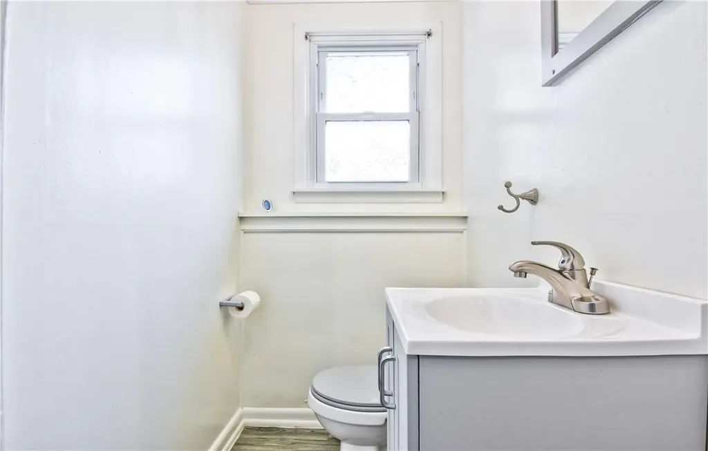 16 Randall Terrace Middletown NY 10940