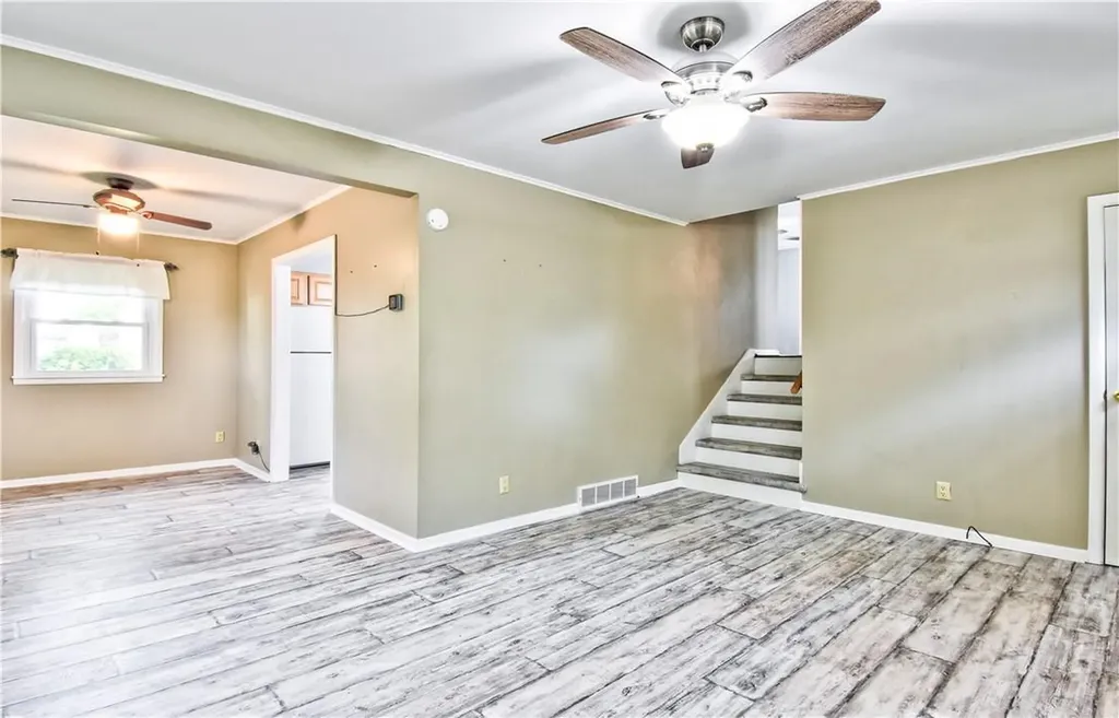 16 Randall Terrace Middletown NY 10940