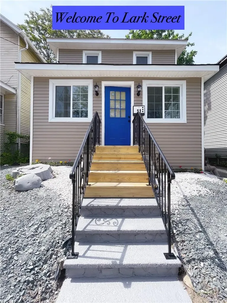 11 Lark Street Albany NY 12210
