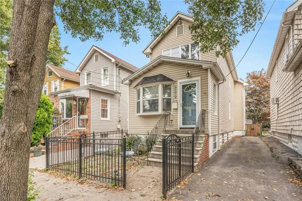 758 Vincent Avenue Bronx NY 10465