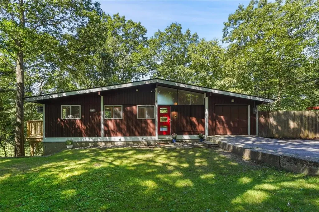 196 Forest Drive Mount Kisco NY 10549