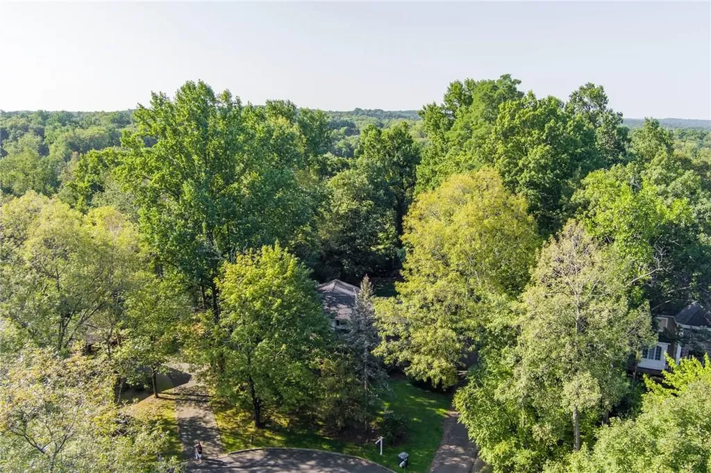 10 Roven Road Monsey NY 10952