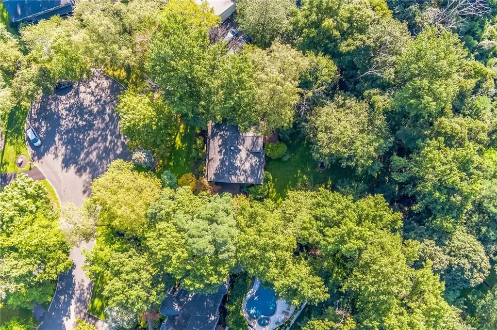 10 Roven Road Monsey NY 10952
