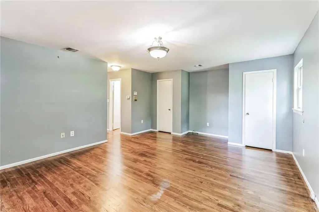 10 Roven Road Monsey NY 10952