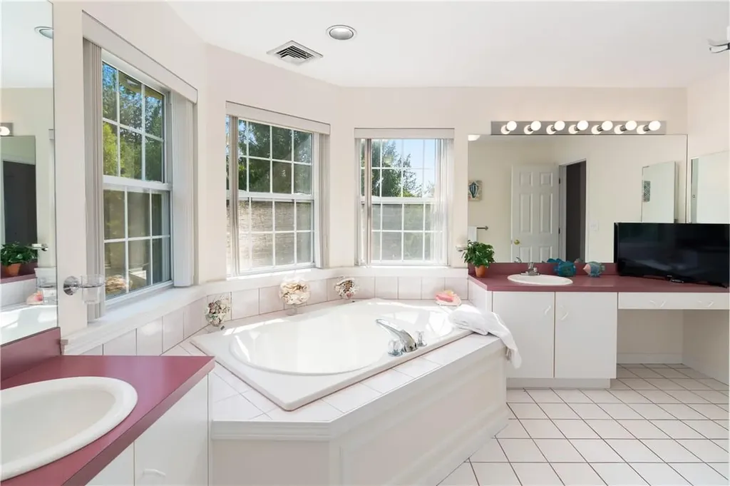 15 Stirrup Trail Pawling NY 12564