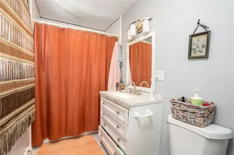 256 Van Cortlandt Park Avenue Yonkers NY 10705