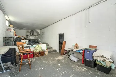 256 Van Cortlandt Park Avenue Yonkers NY 10705