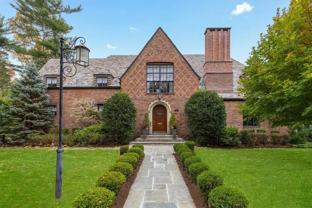 37 Greenhaven Road Rye NY 10580